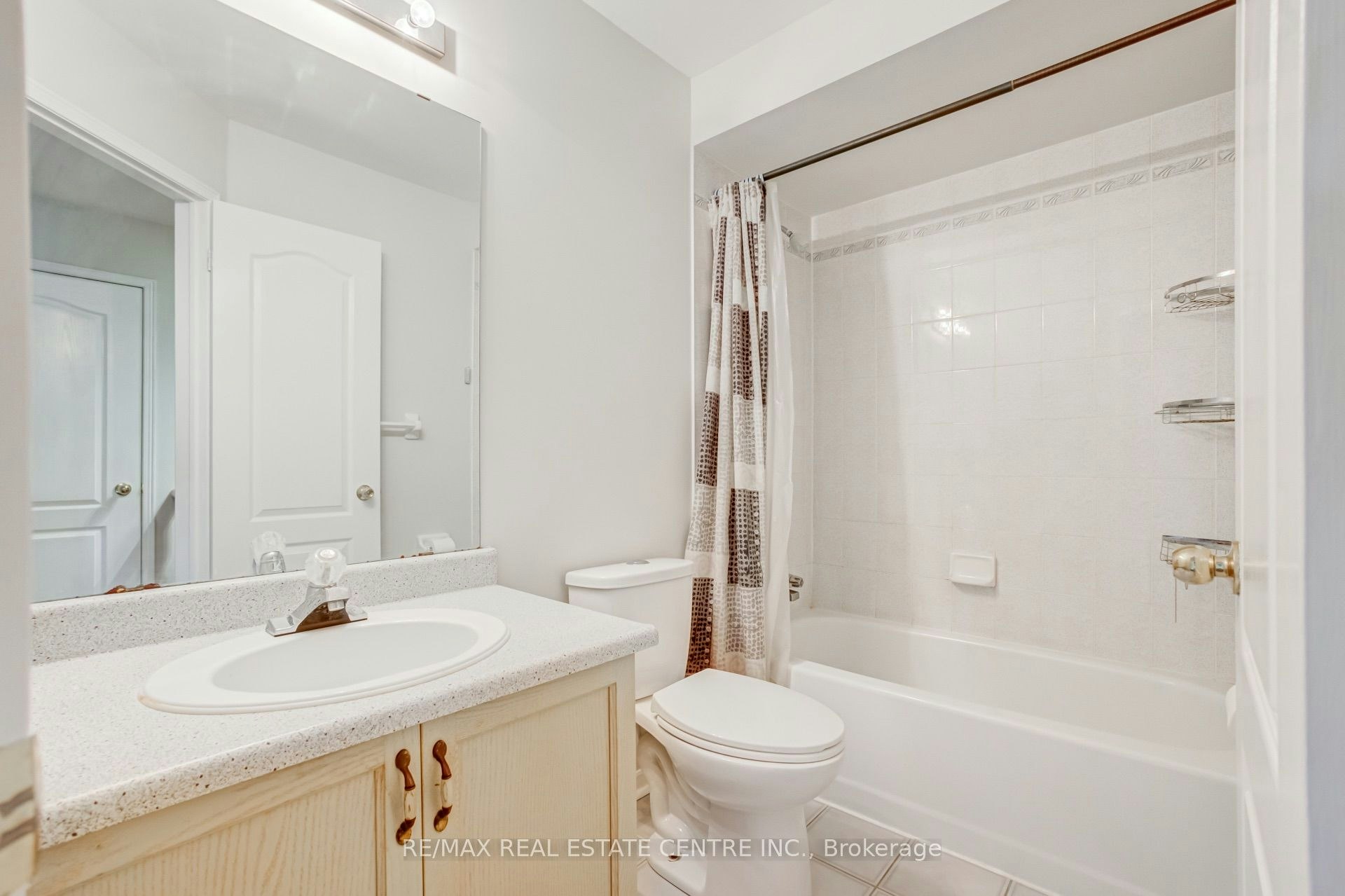 37 Woodstream Avenue, Brampton, ON, L6R 1N7 - 28