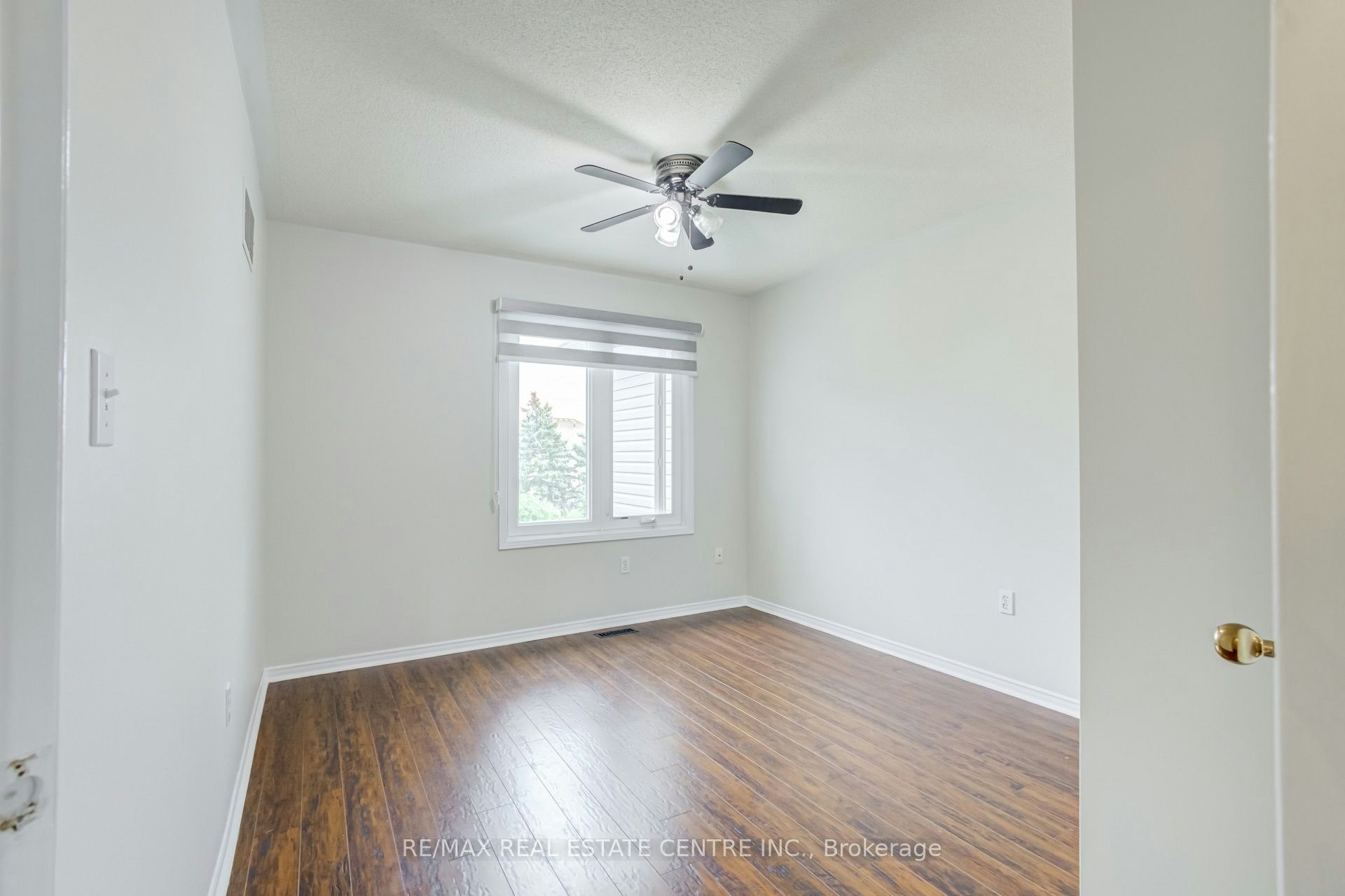 37 Woodstream Avenue, Brampton, ON, L6R 1N7 - 26