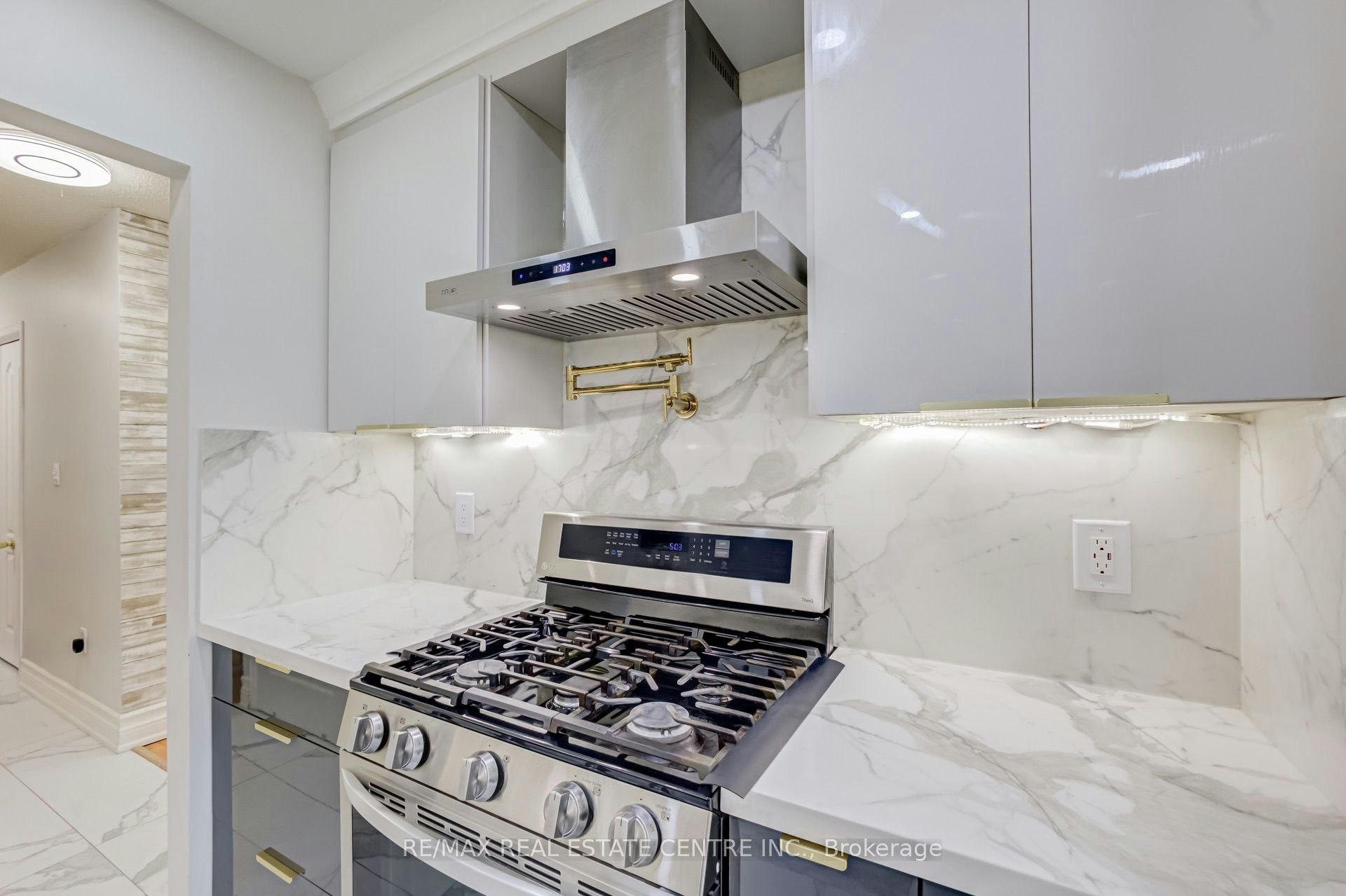37 Woodstream Avenue, Brampton, ON, L6R 1N7 - 13