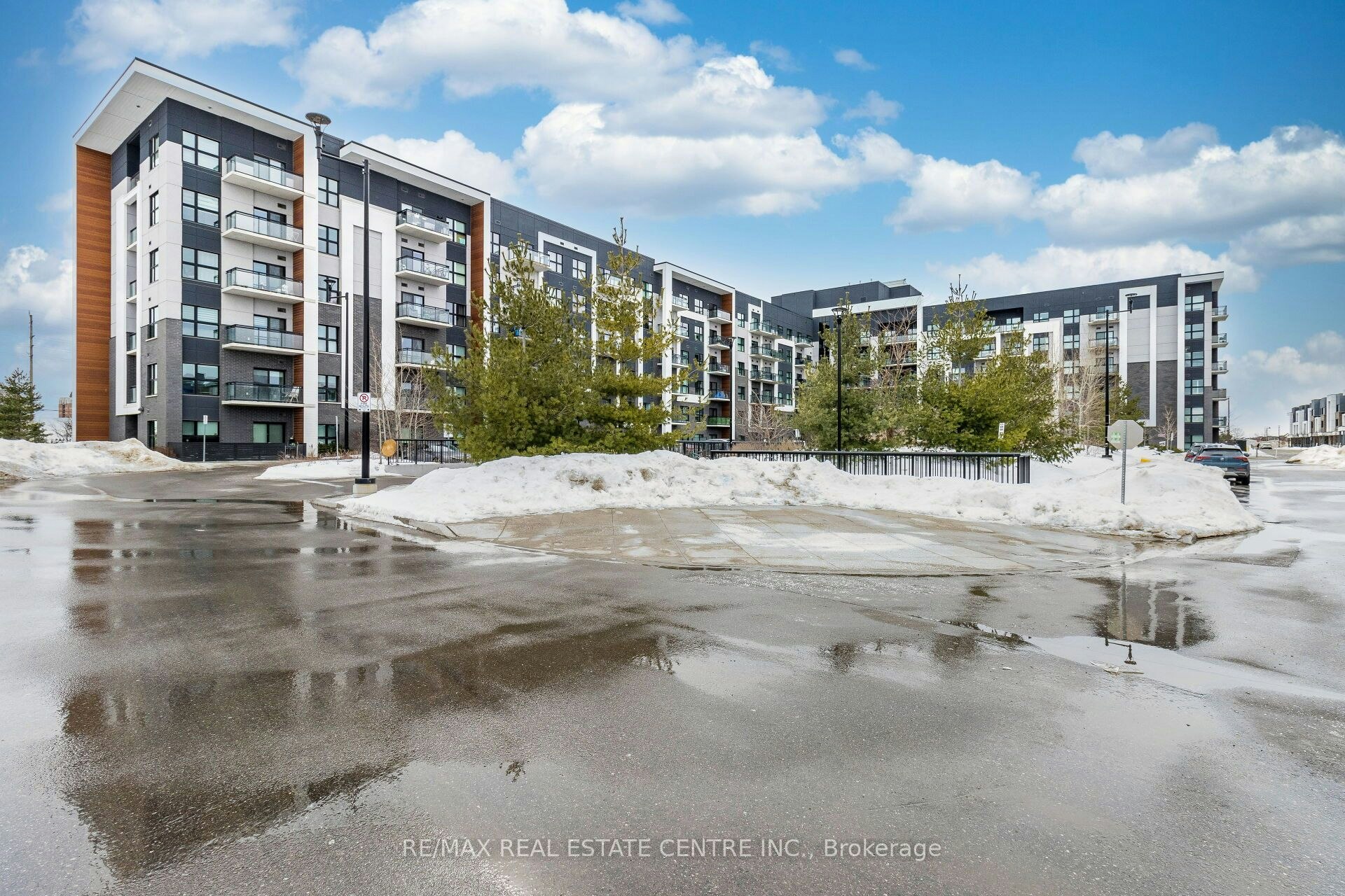 330-128 Grovewood Common N/A, Oakville, ON, L6H 0X3 - 21