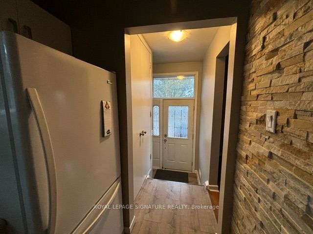 UPPER-2551 Padstow Crescent, Mississauga, ON, L5J 2G2 - 2