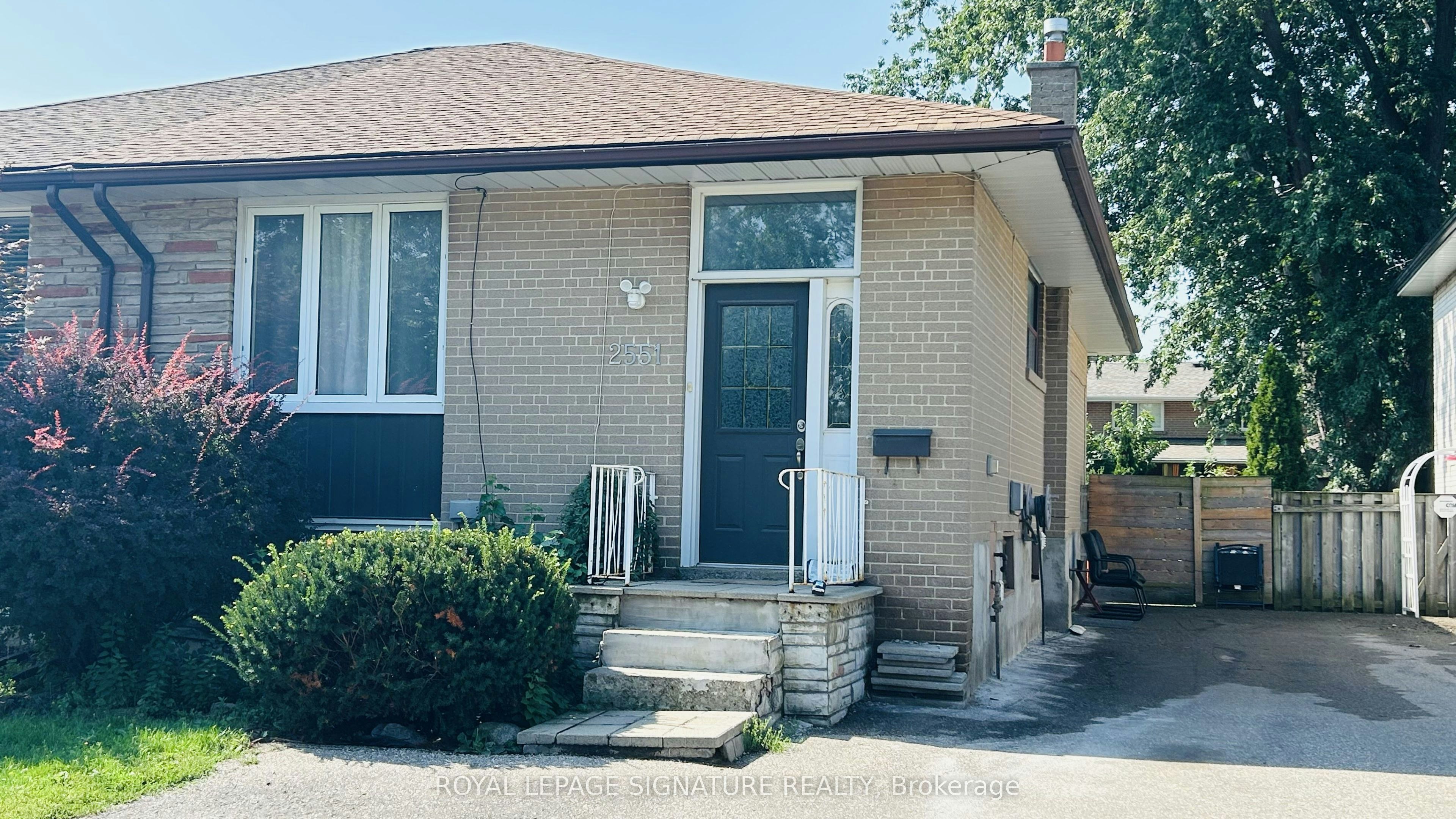 UPPER-2551 Padstow Crescent, Mississauga, ON, L5J 2G2
