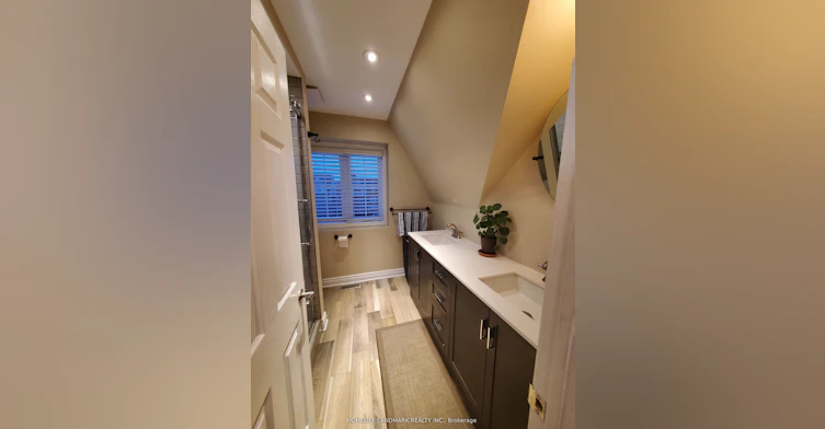 176 Glenashton Drive, Oakville, ON, L6H 6H6 - 12