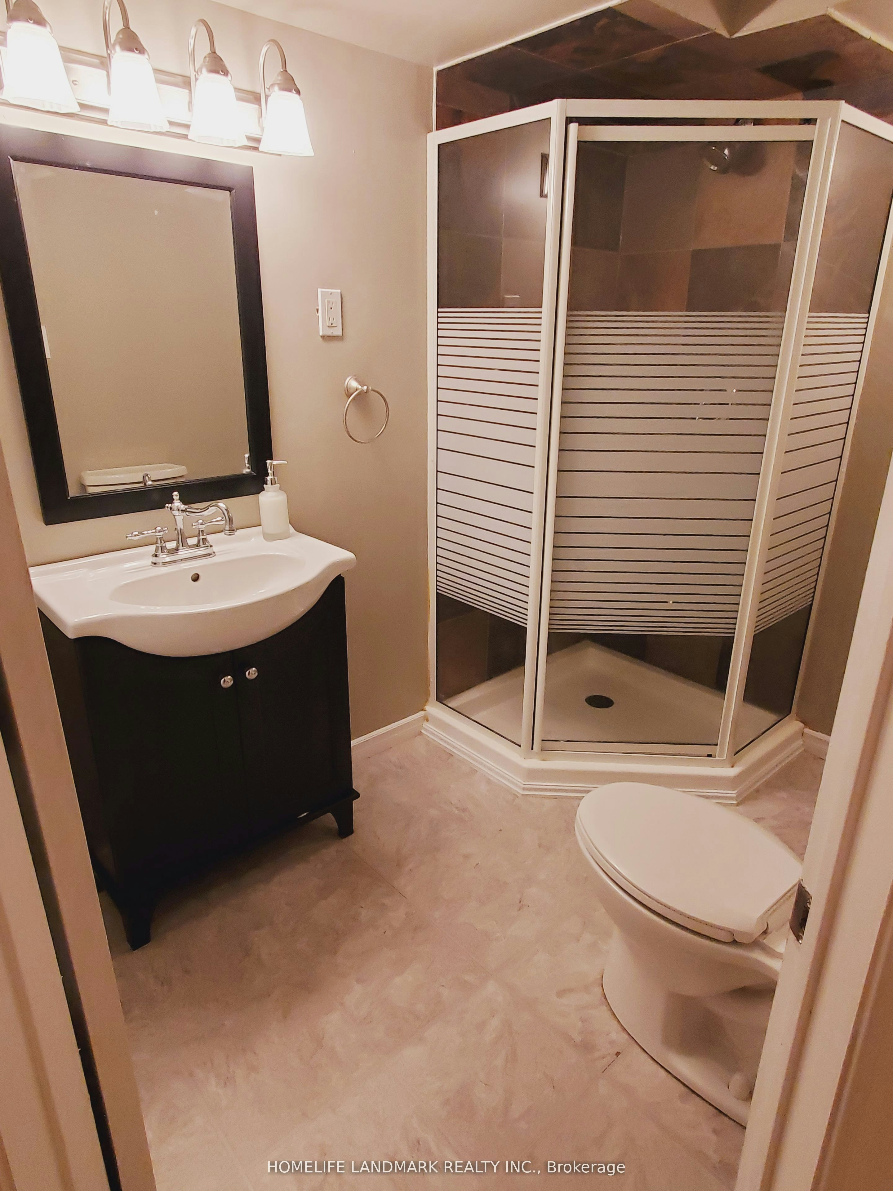 176 Glenashton Drive, Oakville, ON, L6H 6H6 - 15