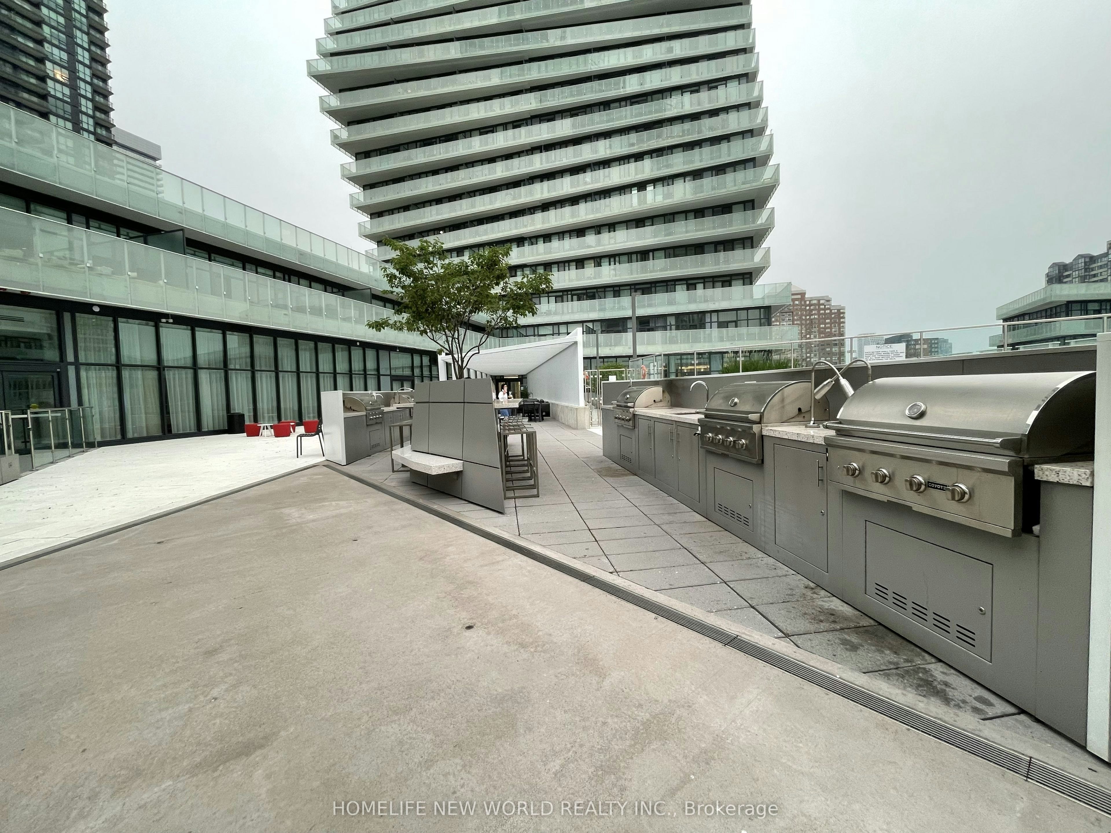 2109-3900 Confederation Parkway, Mississauga, ON, L5B 0M3 - 26