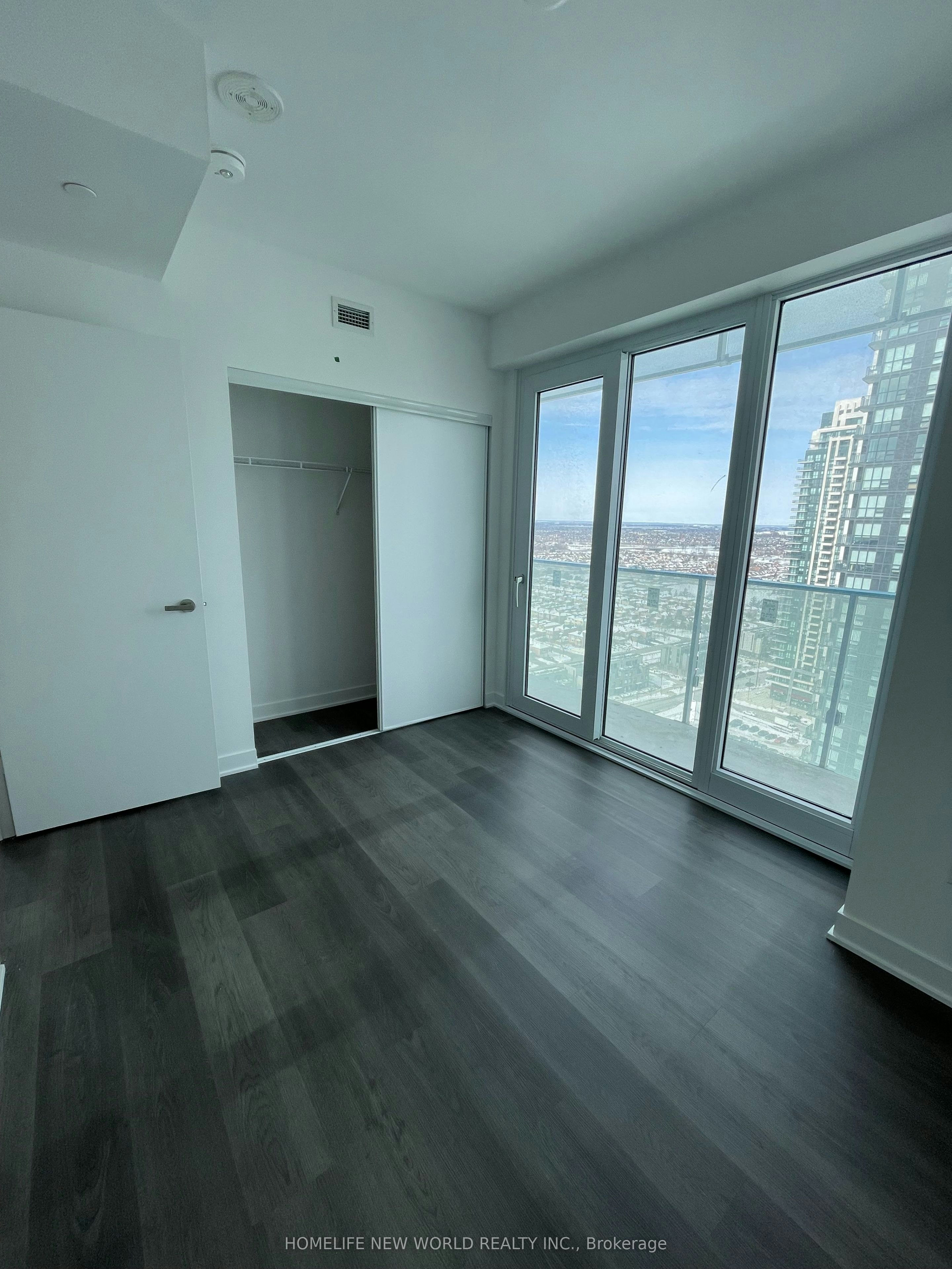 2109-3900 Confederation Parkway, Mississauga, ON, L5B 0M3 - 12