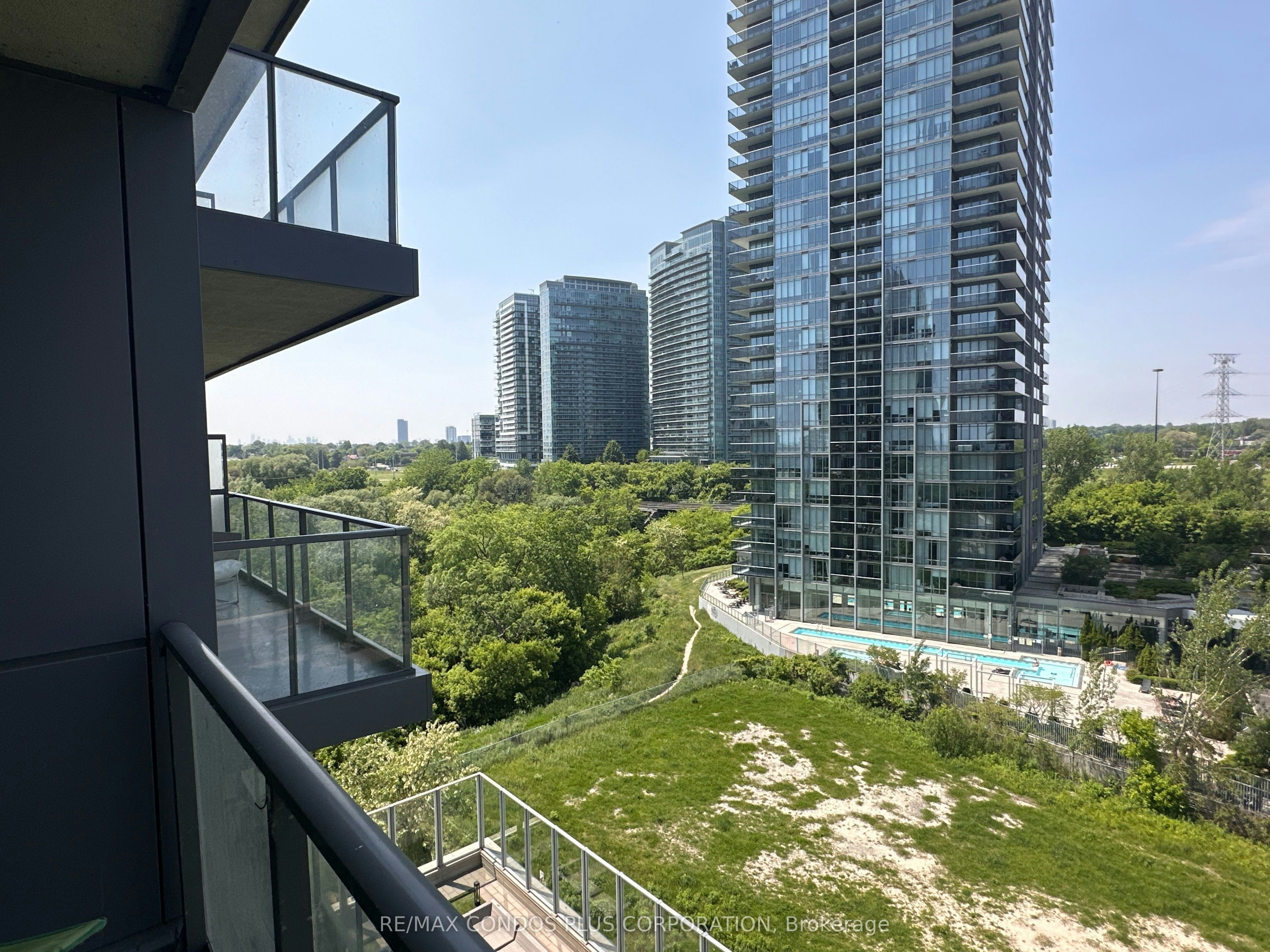 707-36 Park Lawn Road, Toronto, ON, M8V 0E5 - 6