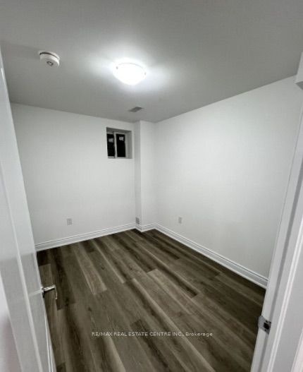 Basement Unit-20 Quinton Ridge, Brampton, ON, L6Y 6J4 - 10