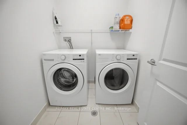 1295 Orr Terrace, Milton, ON, L9T 7K6 - 39