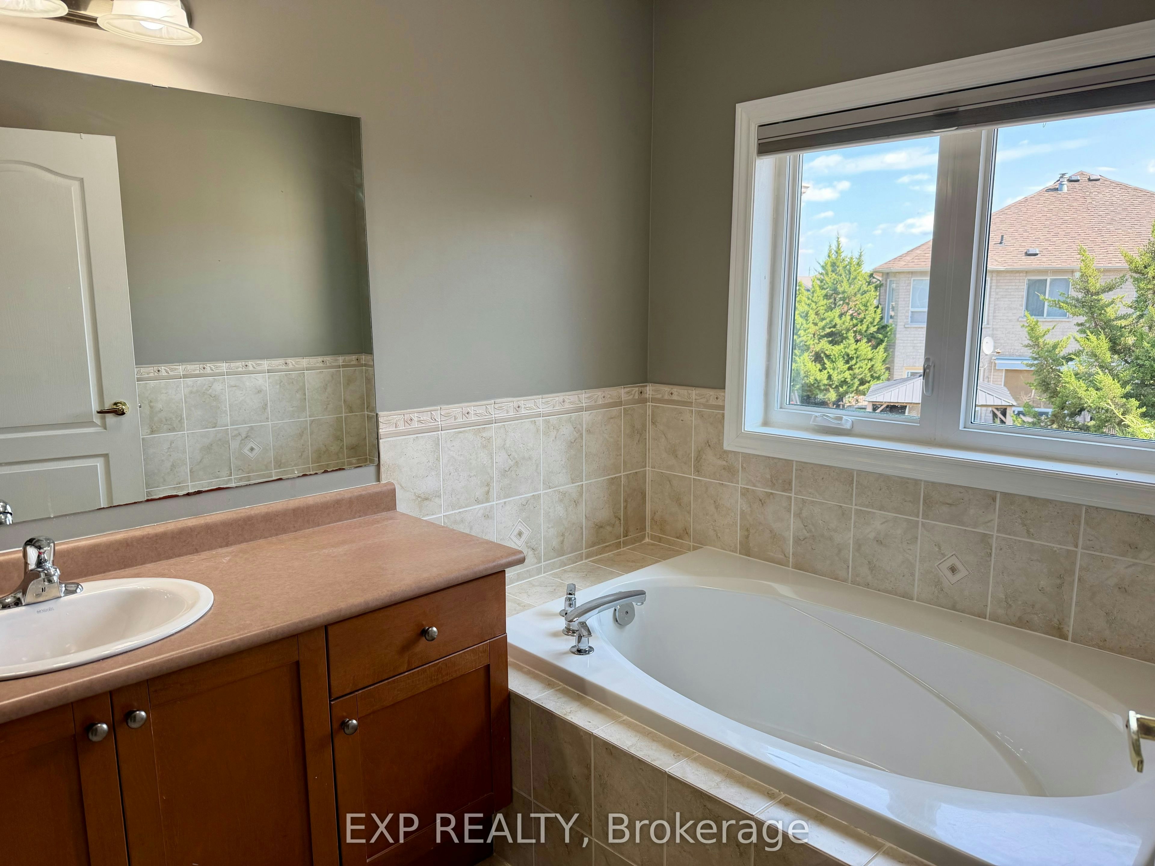 57 Humbershed Crescent, Caledon, ON, L7E 2X4 - 18