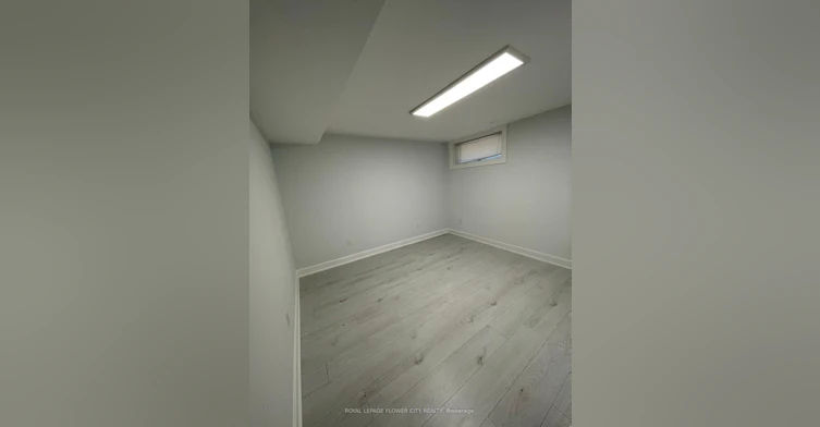 Lwr Lvl-18 Reuben Avenue N, Toronto, ON, M9M 1E5 - 10
