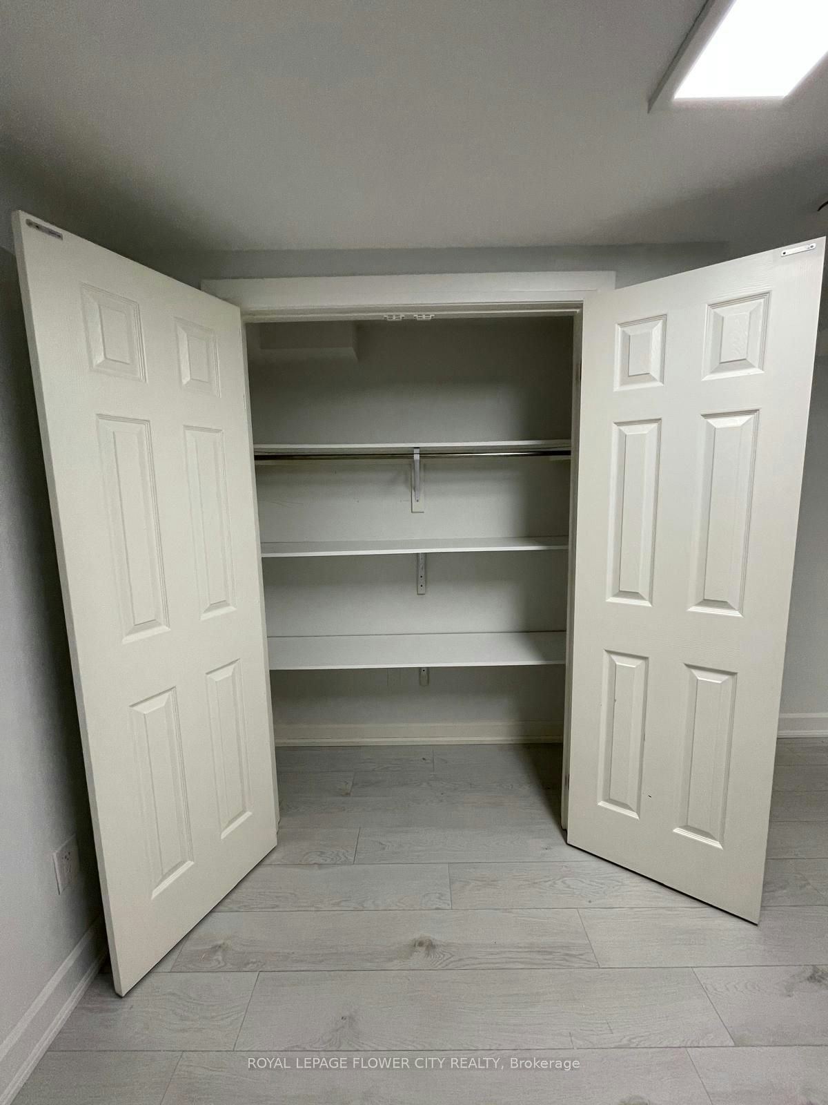 Lwr Lvl-18 Reuben Avenue N, Toronto, ON, M9M 1E5 - 6