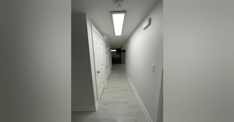 Lwr Lvl-18 Reuben Avenue N, Toronto, ON, M9M 1E5 - 7