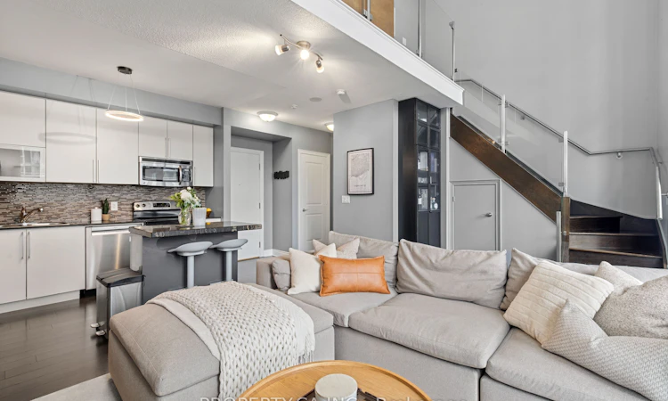 211-16 Brookers Lane