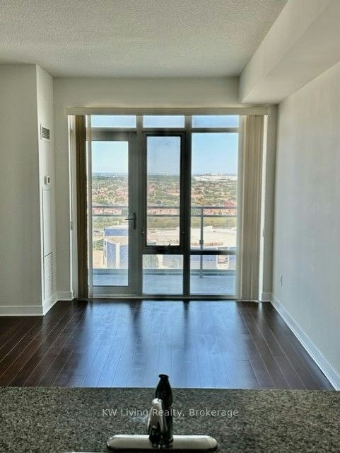 1810-360 Square One Drive, Mississauga, ON, L5B 0G7 - 3