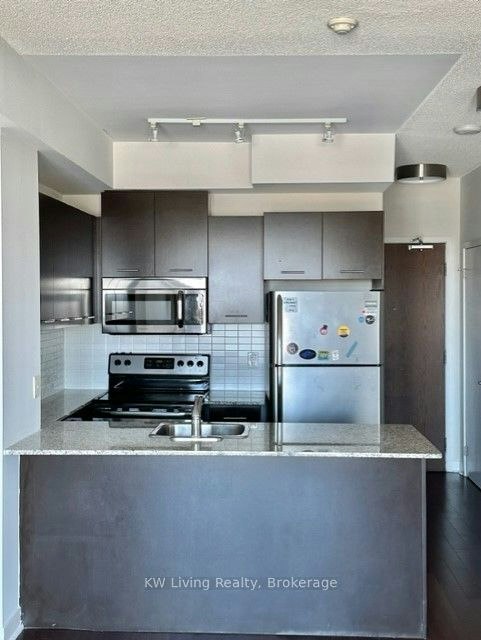 1810-360 Square One Drive, Mississauga, ON, L5B 0G7 - 2