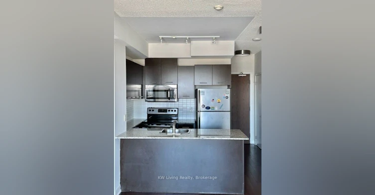1810-360 Square One Drive, Mississauga, ON, L5B 0G7 - 2