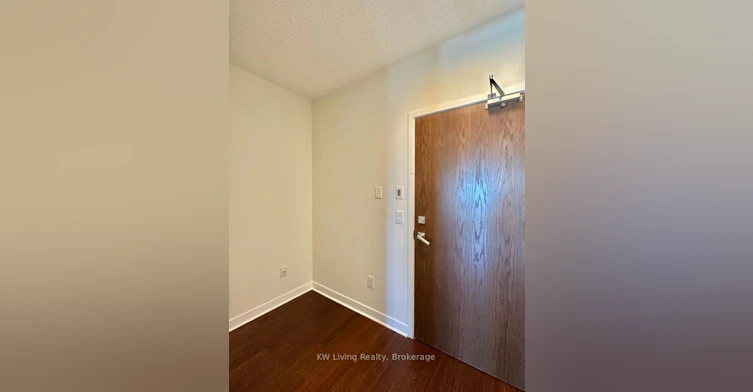 1810-360 Square One Drive, Mississauga, ON, L5B 0G7 - 9