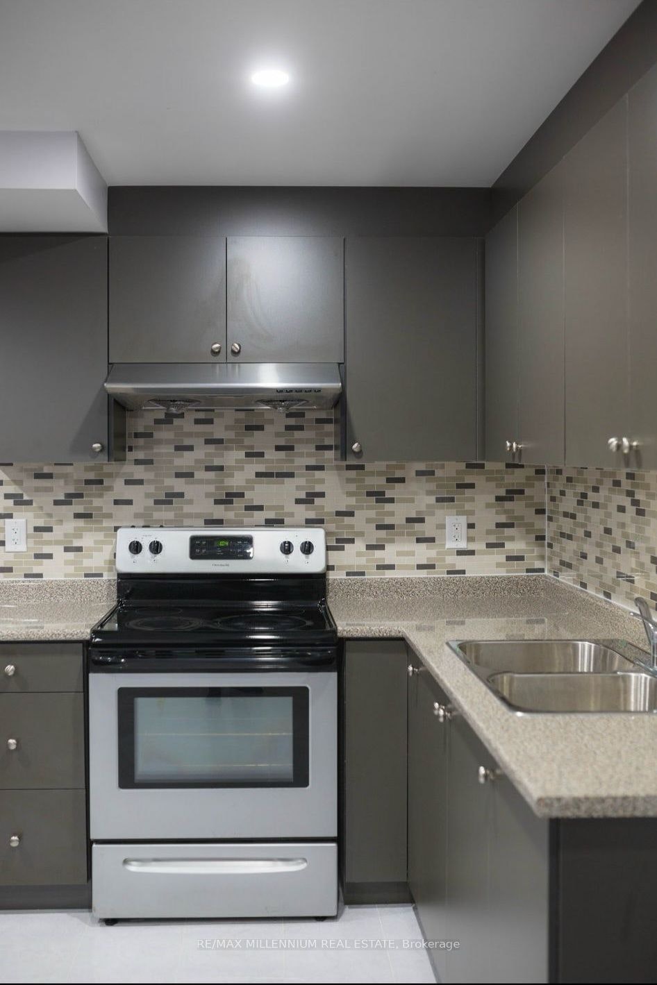BSMT-7 Lloyd Crescent, Brampton, ON, L7A 4J5 - 4