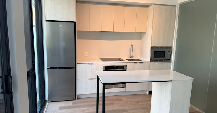 324-3009 Novar Road E, Mississauga, ON, L5B 0K2 - 9