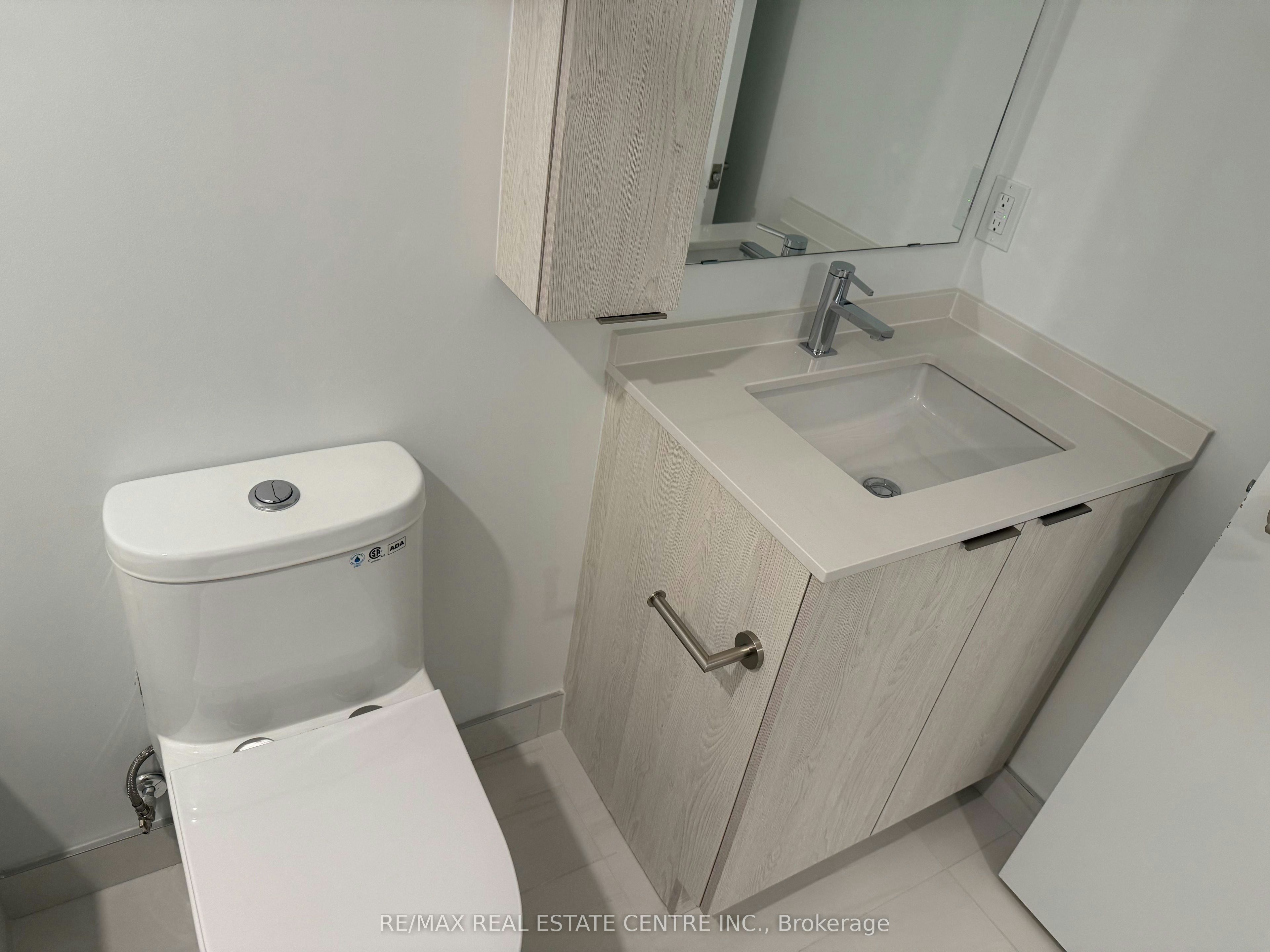 324-3009 Novar Road E, Mississauga, ON, L5B 0K2 - 5