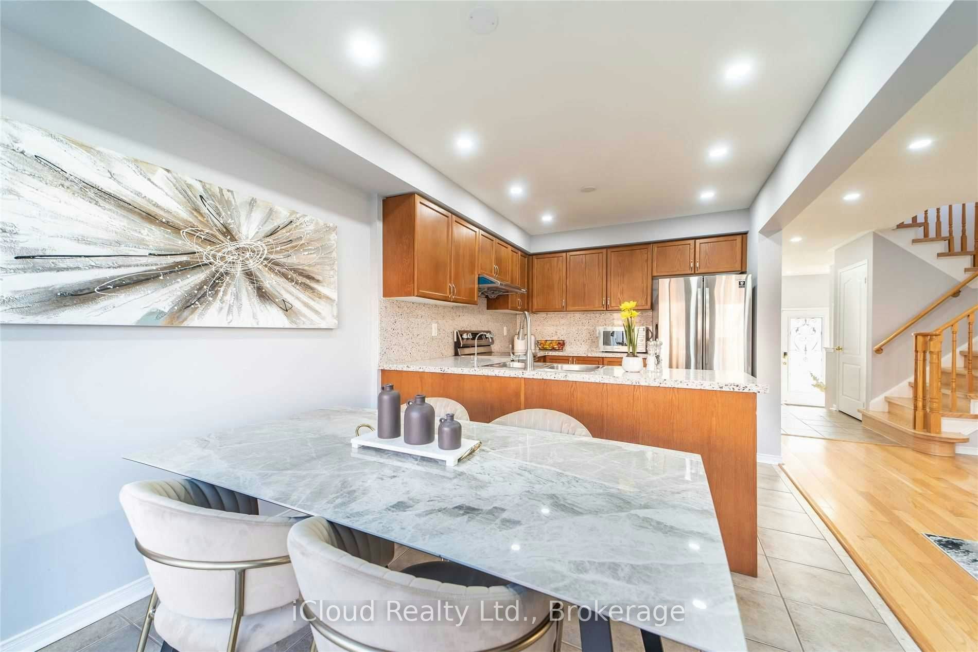 27 Hollingsworth Circle, Brampton, ON, L7A 0J7 - 15