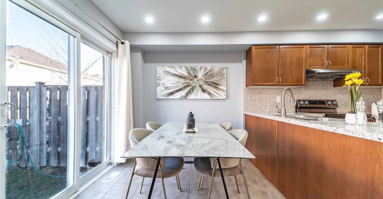 27 Hollingsworth Circle, Brampton, ON, L7A 0J7 - 14