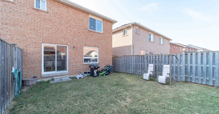 27 Hollingsworth Circle, Brampton, ON, L7A 0J7 - 29