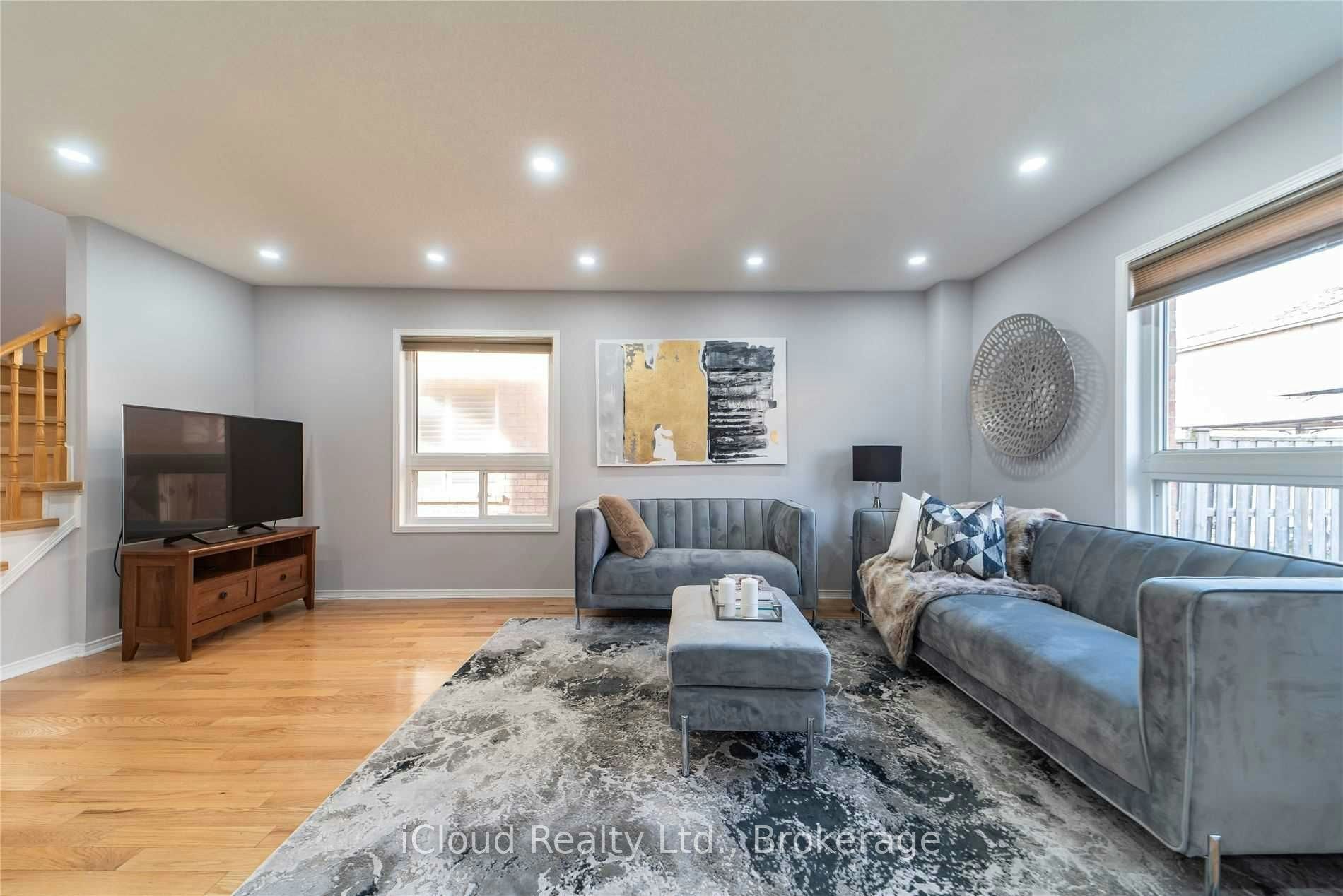 27 Hollingsworth Circle, Brampton, ON, L7A 0J7 - 8