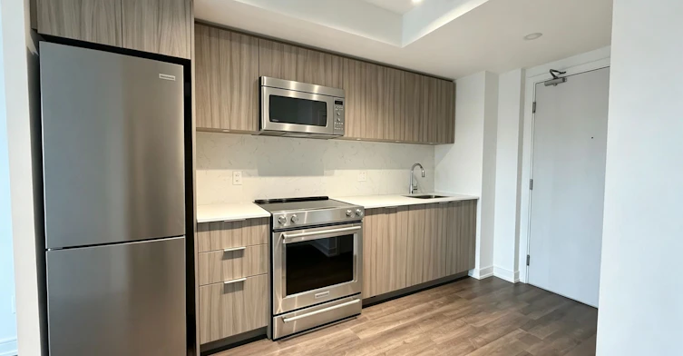 312-30 Samuel Wood Way, Toronto, ON, M9B 1B1 - 2