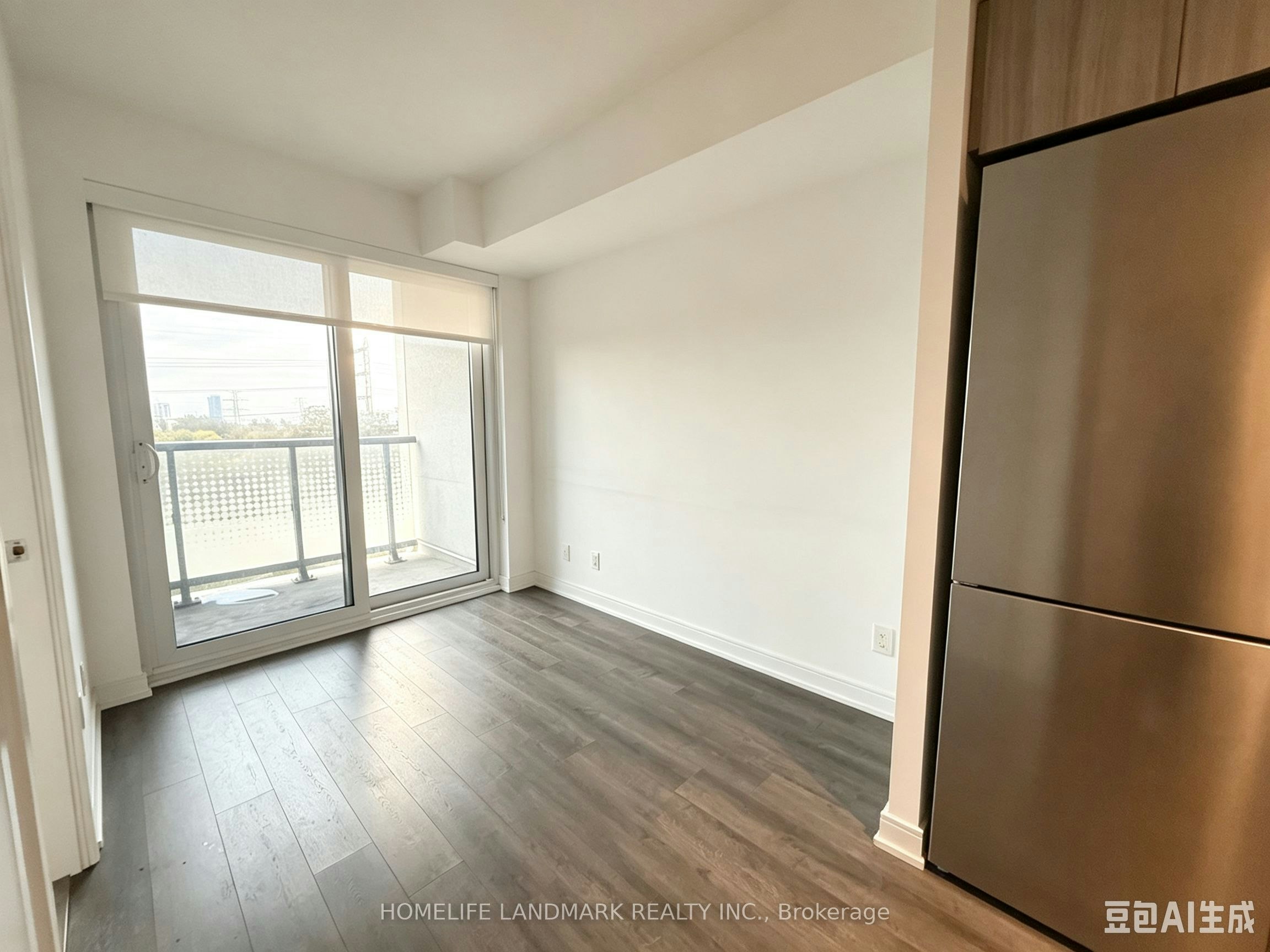 312-30 Samuel Wood Way, Toronto, ON, M9B 1B1 - 4