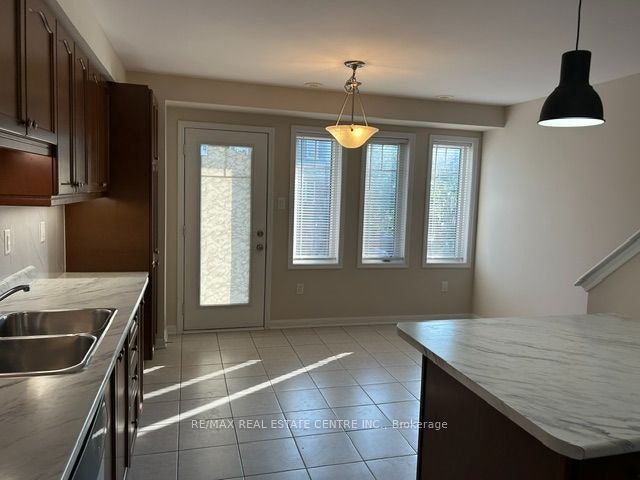 4-6020 Derry Road, Milton, ON, L9T 8L6 - 10