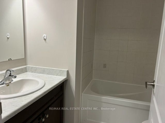 4-6020 Derry Road, Milton, ON, L9T 8L6 - 9