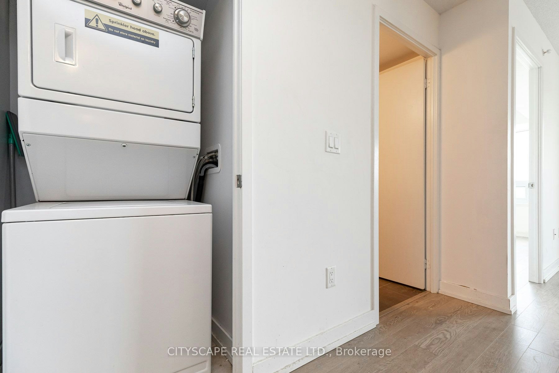 1808-1410 Dupont Street, Toronto, ON, M6H 0B6 - 9