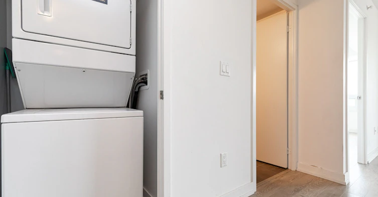 1808-1410 Dupont Street, Toronto, ON, M6H 0B6 - 9