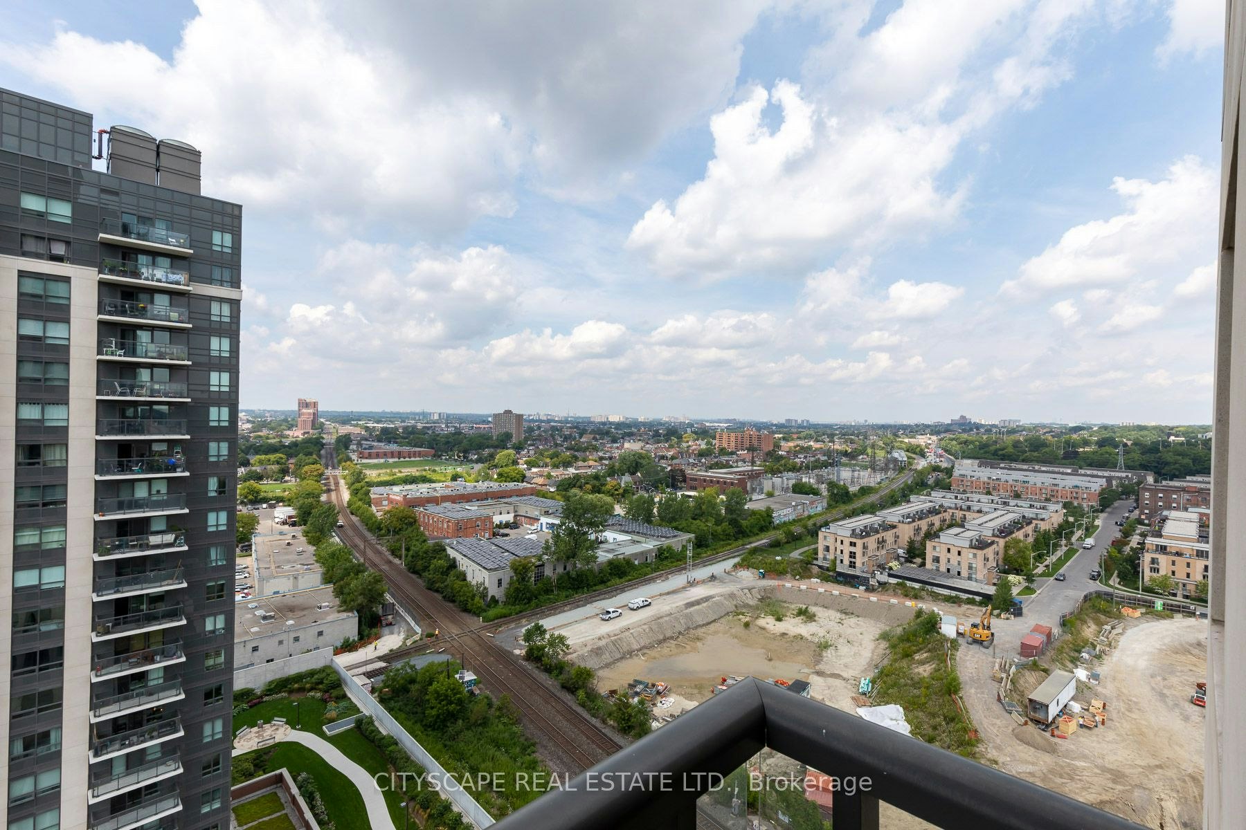 1808-1410 Dupont Street, Toronto, ON, M6H 0B6 - 12