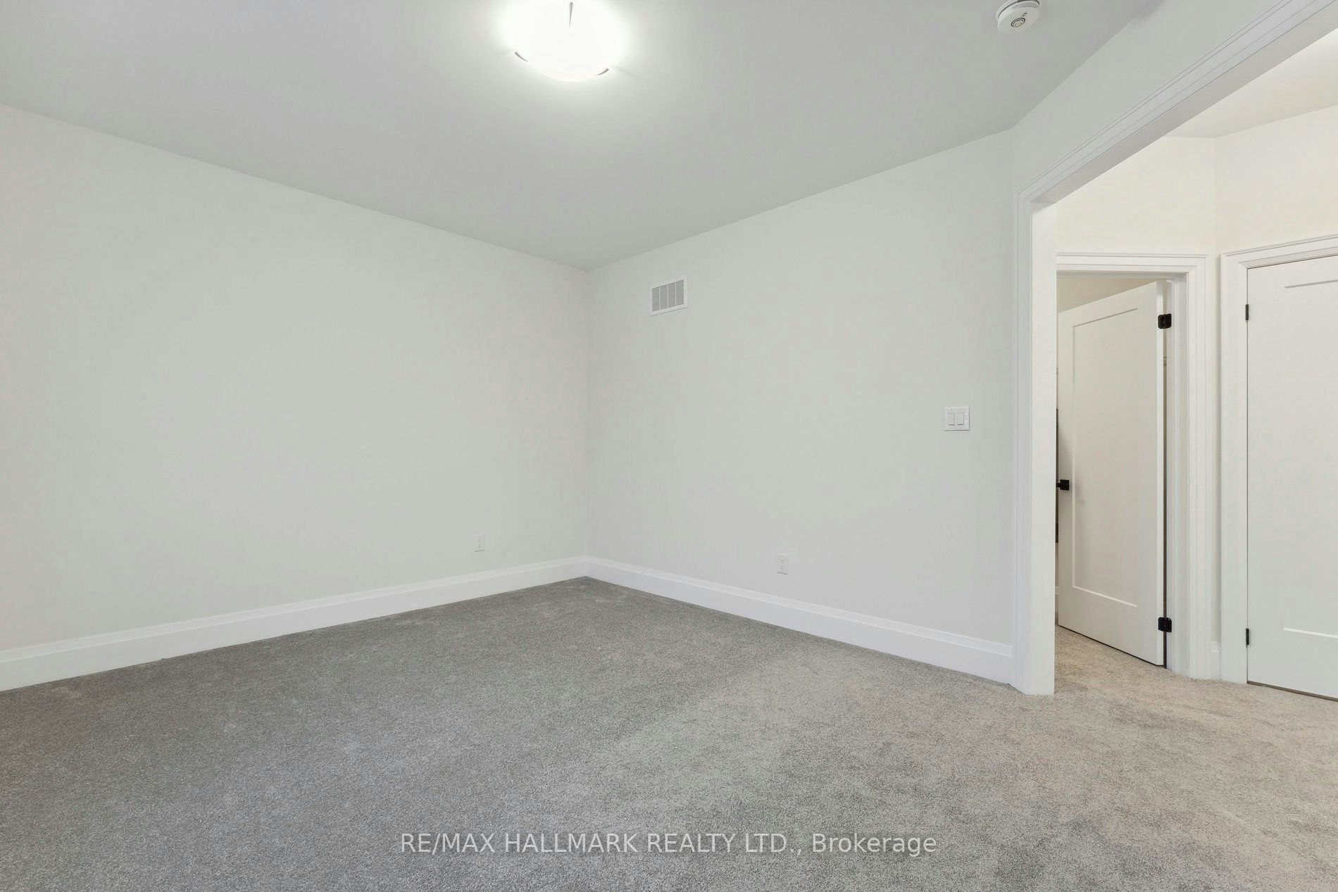 7 Kessler Drive, Brampton, ON, L6R 0B8 - 32