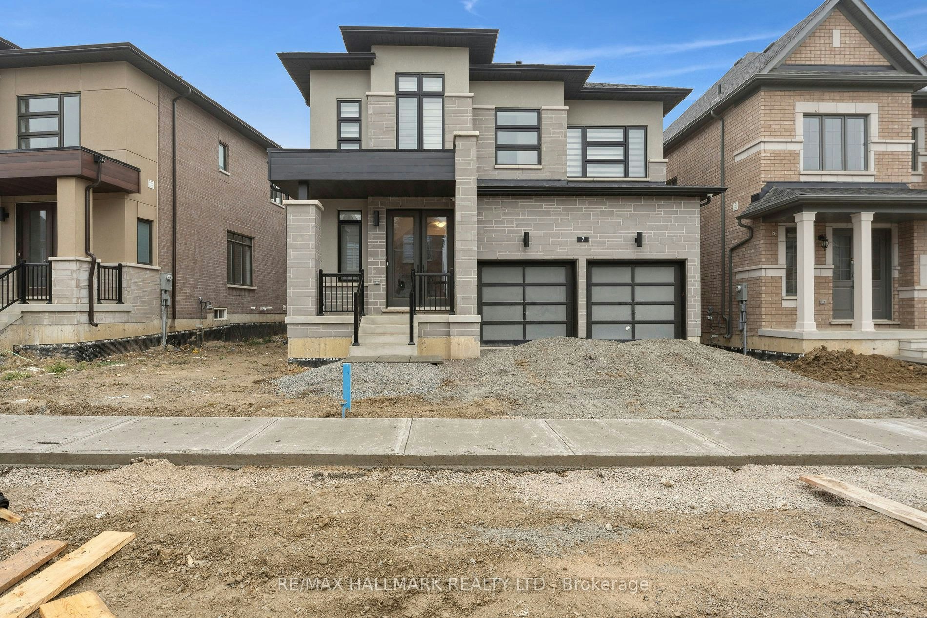 7 Kessler Drive, Brampton, ON, L6R 0B8 - 4
