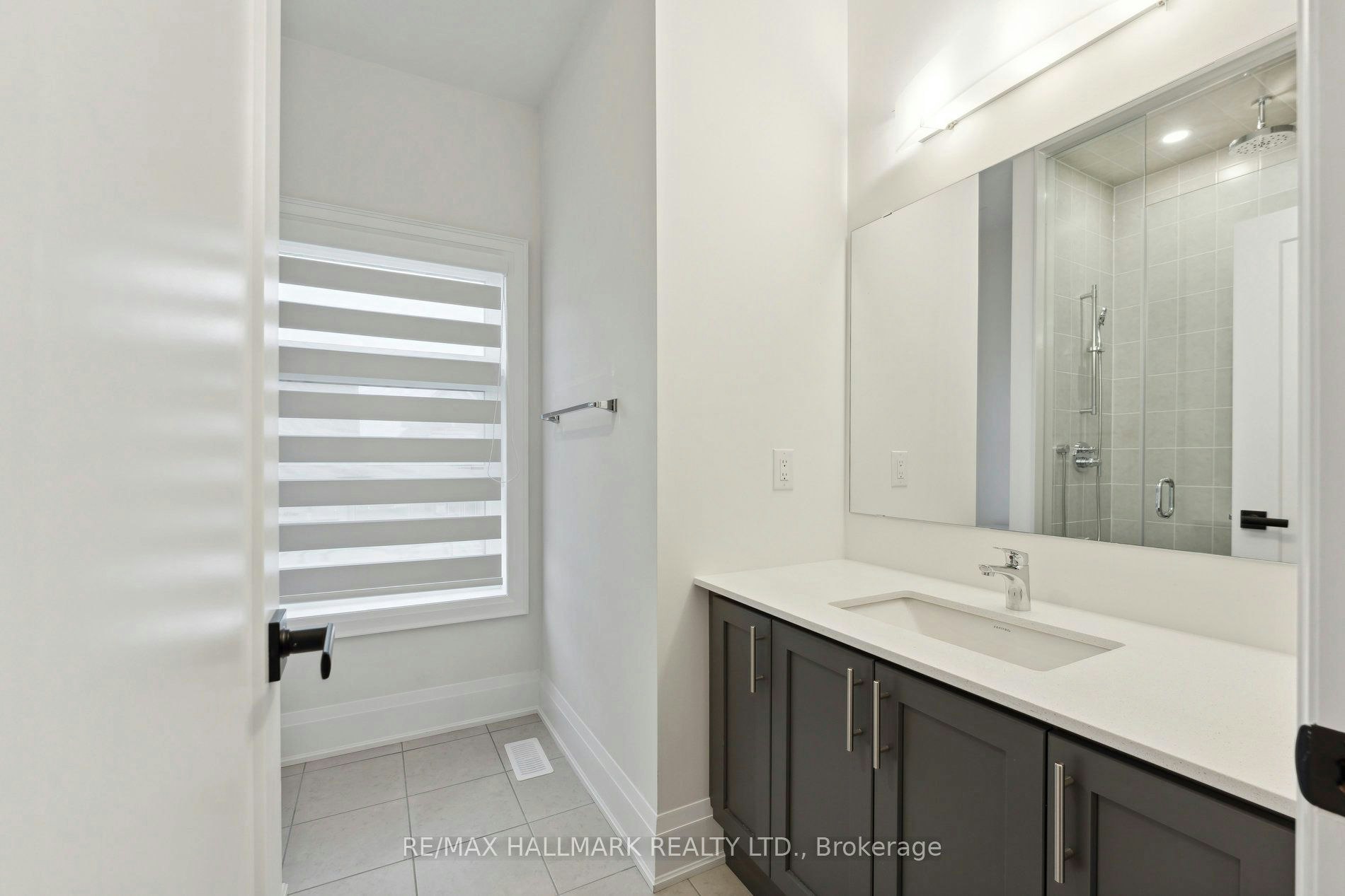 7 Kessler Drive, Brampton, ON, L6R 0B8 - 45