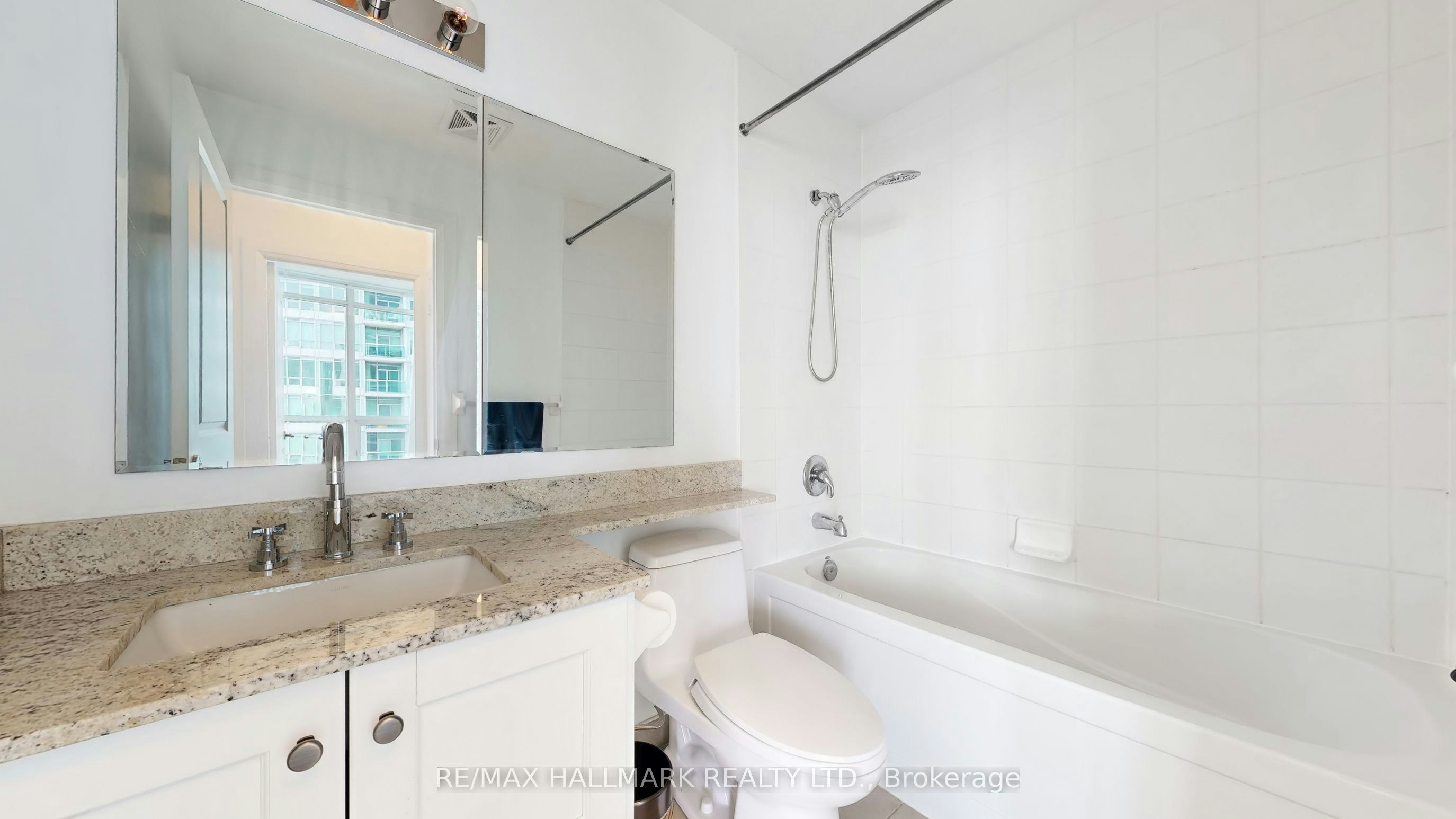 1607-1910 Lake Shore Boulevard W, Toronto, ON, M6S 1A2 - 25