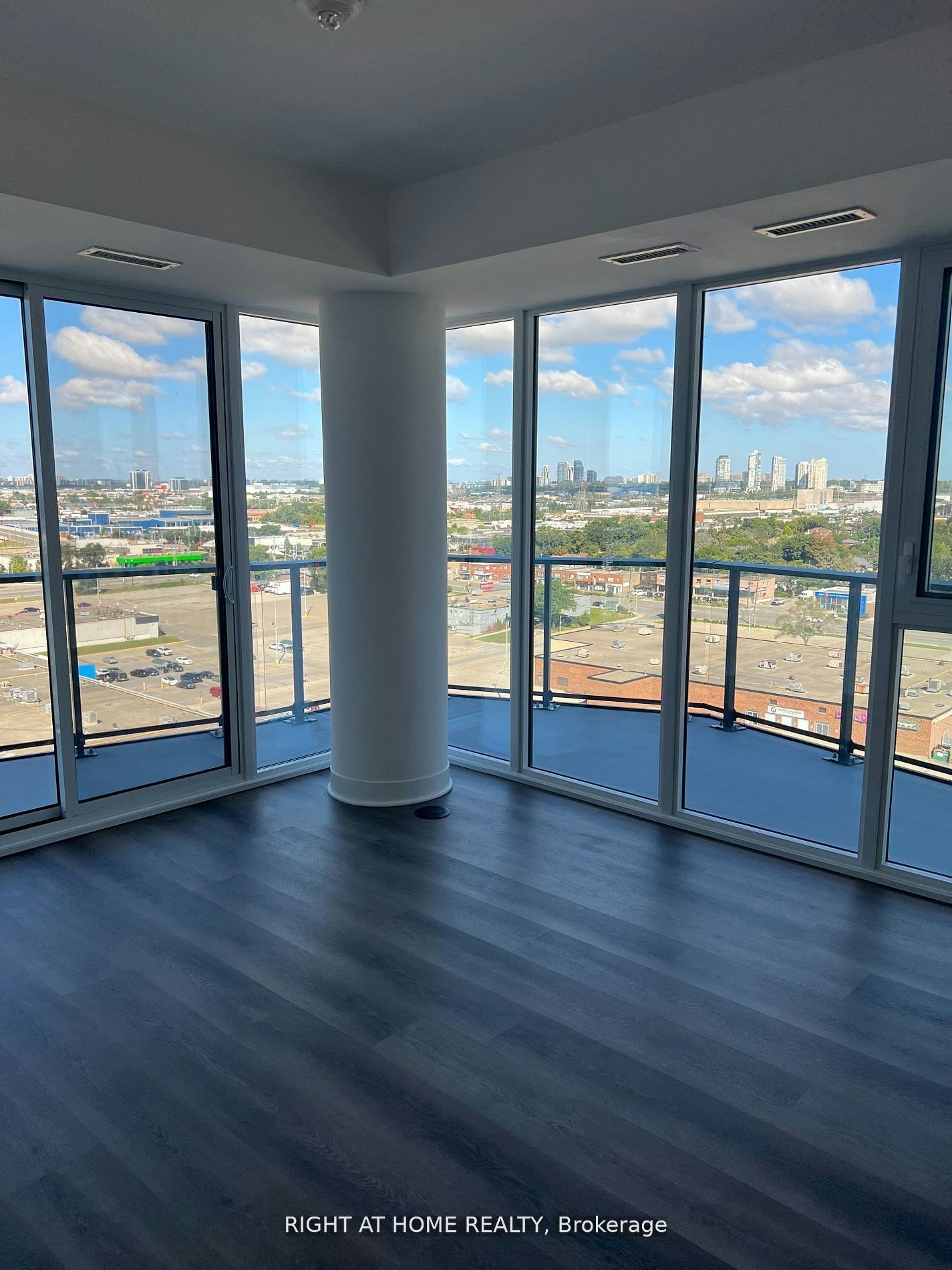 1303-36 Zorra Street, Toronto, ON, M8Z 4Z7 - 6