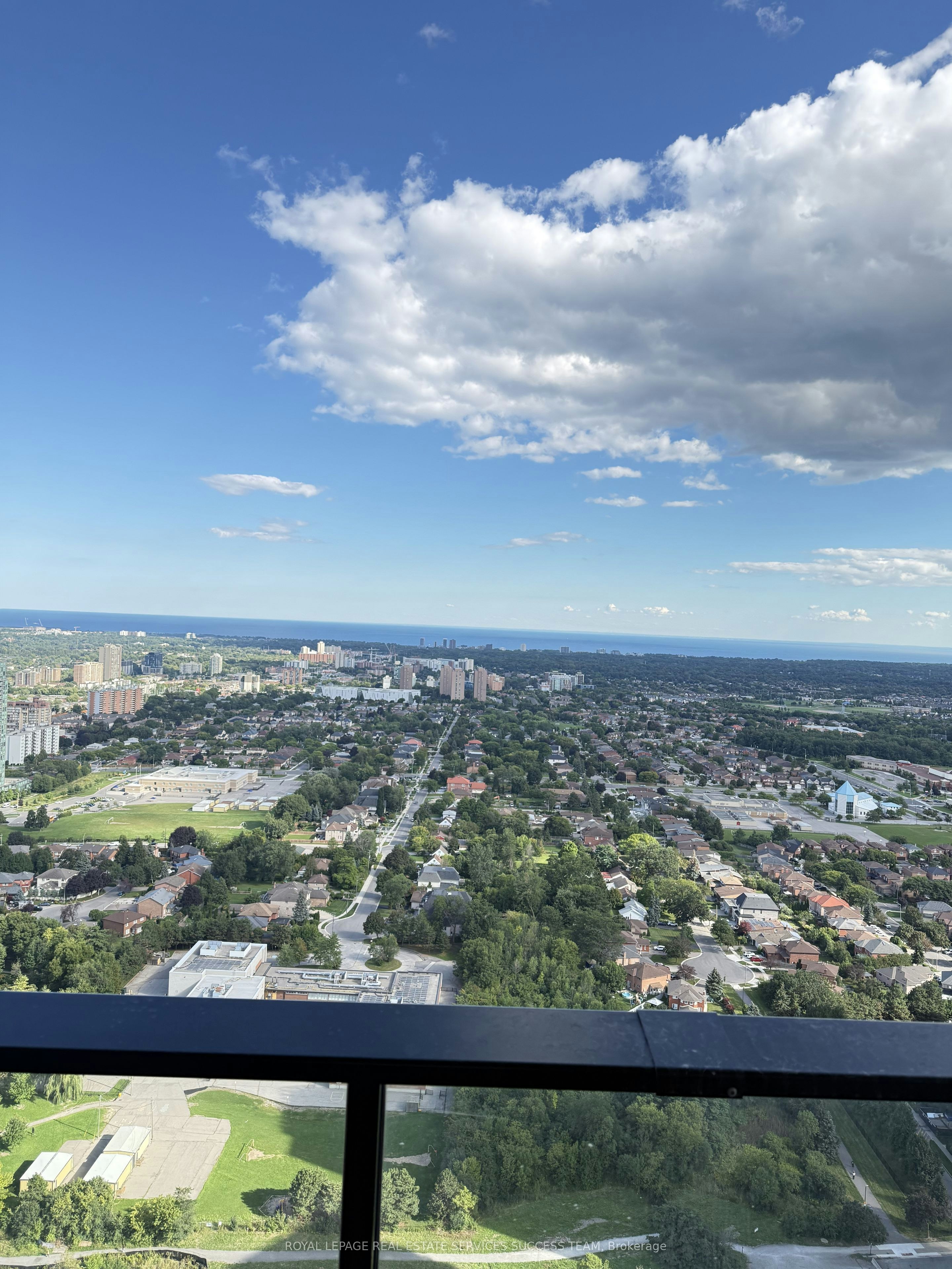 4004-4015 The Exchange Road, Mississauga, ON, L5B 0N9 - 9