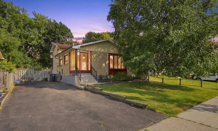 52 Madoc Drive