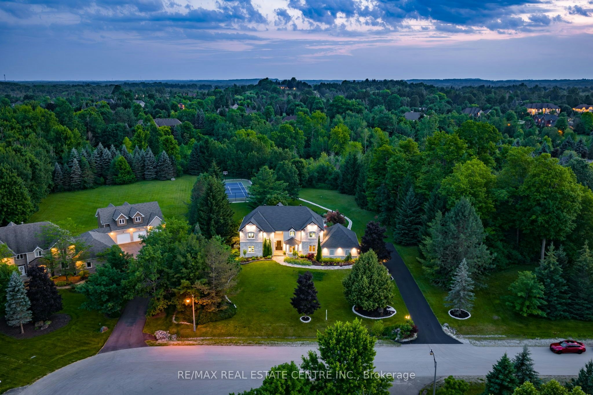 11135 Menzies Court, Milton, ON, L0P 1B0