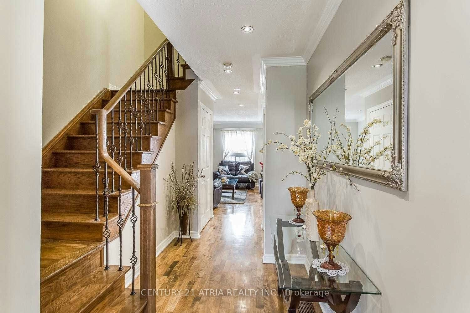(Main & Upper Level)-28 Bushcroft Trail, Brampton, ON, L7A 2L1 - 3
