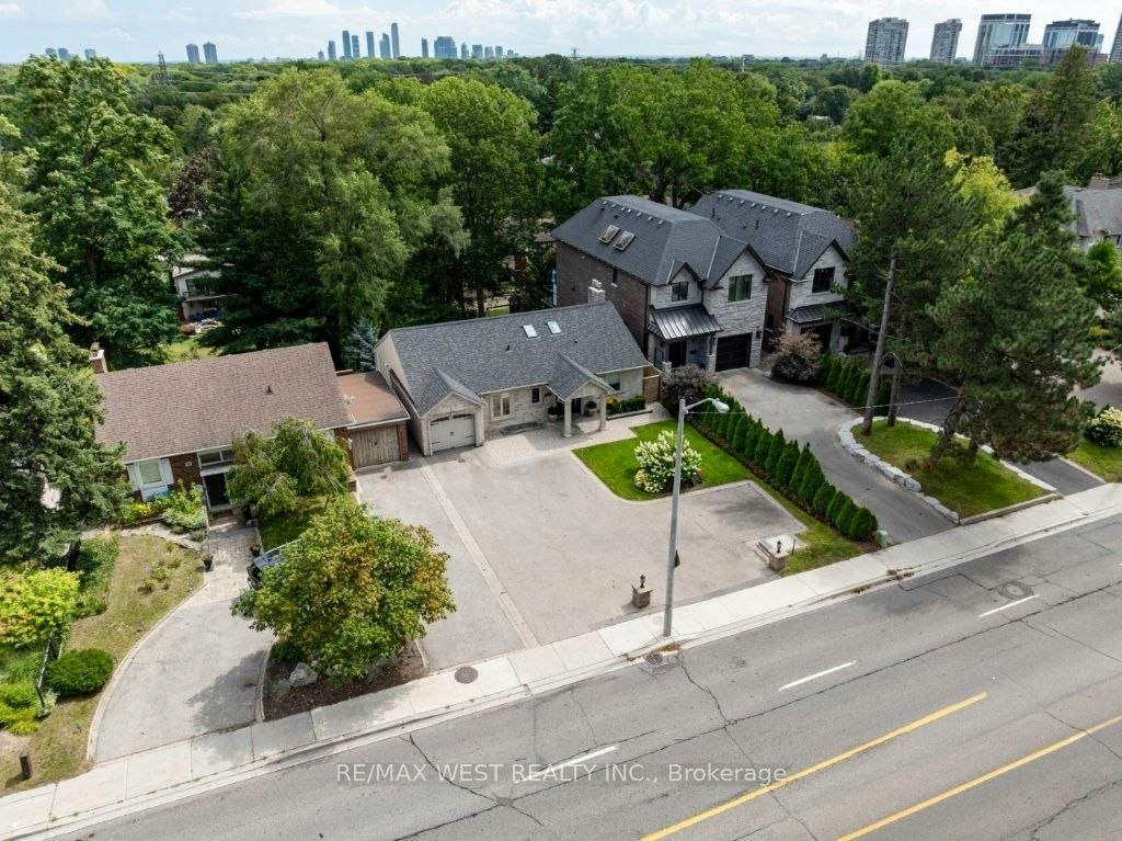 4653 Dundas Street W, Toronto, ON, M9A 1A4 - 40