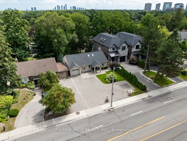 4653 Dundas Street W, Toronto, ON, M9A 1A4 - 40