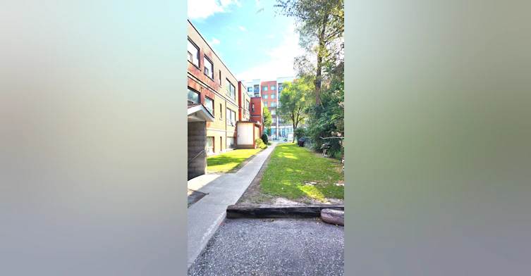202-1 Greenbrook Drive, Toronto, ON, M6M 2J8 - 19