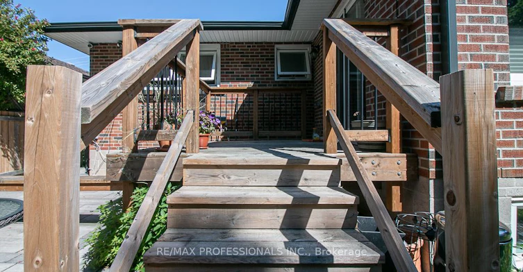 MAIN-7 Sedgebrook Crescent, Toronto, ON, M9B 2X2 - 24