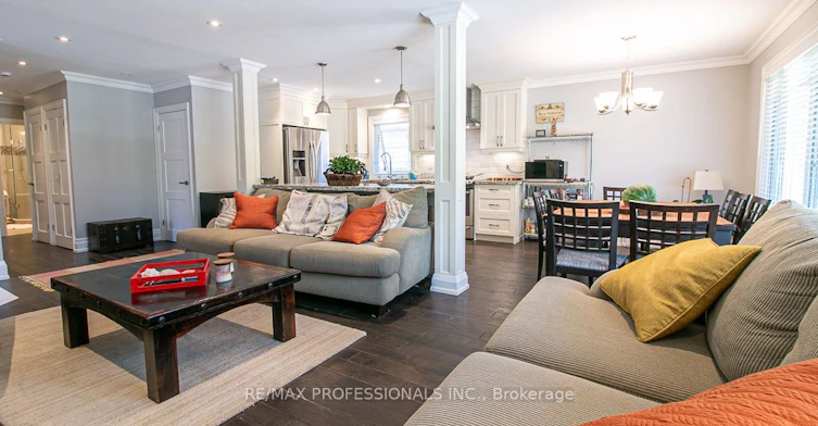 MAIN-7 Sedgebrook Crescent, Toronto, ON, M9B 2X2 - 6